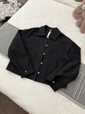 NWT Lululemon EasyFive Jacket S